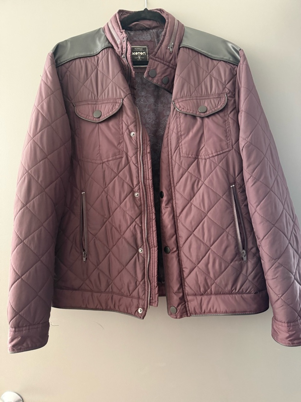 Men's Quilted Mauve Puffer Jacket with Faux Leather Shoulders